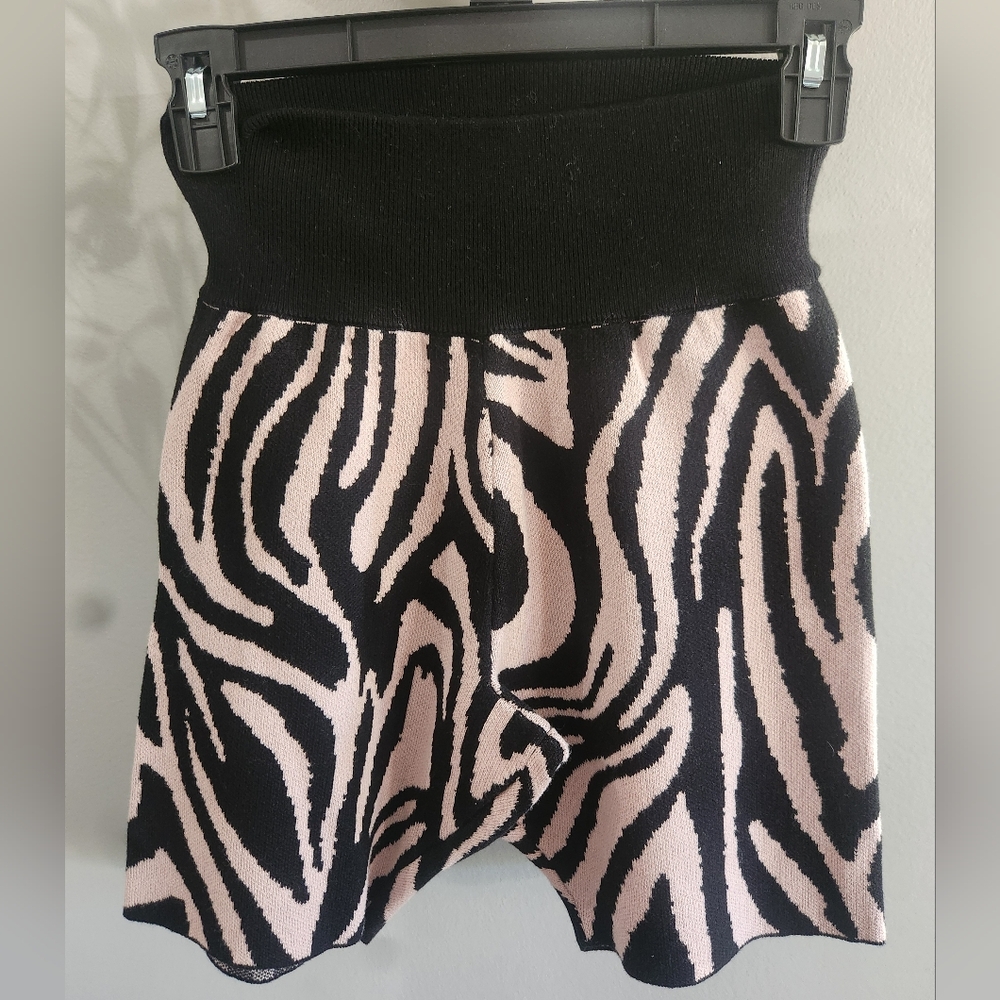 525 America Sweater Shorts NWT